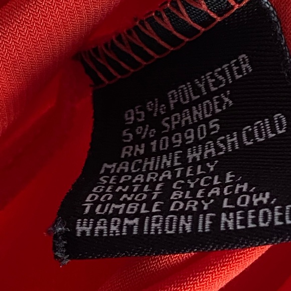 Ruffled Collar Shirt - Picture 4 of 4